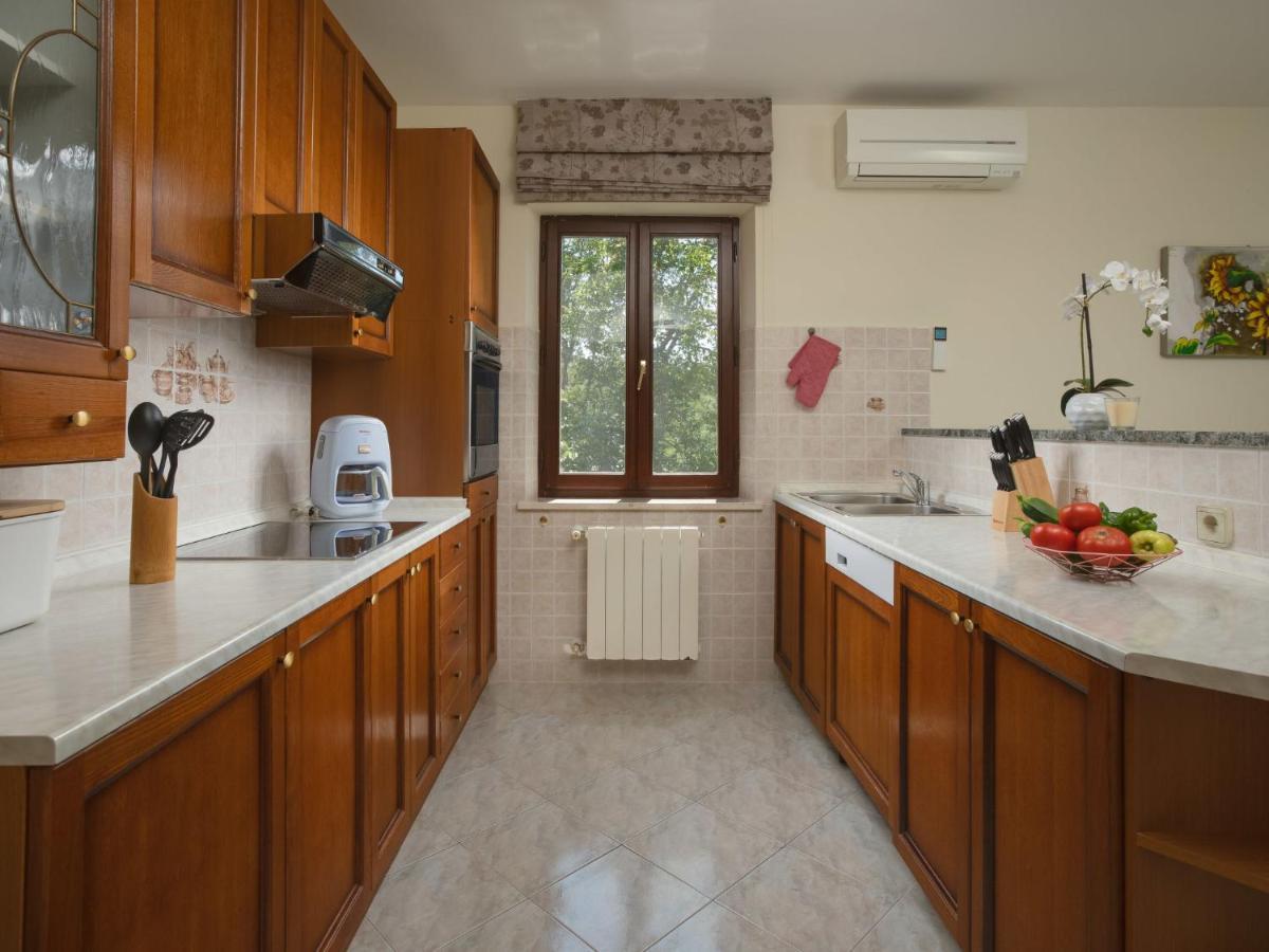 Holiday Home Ana By Interhome Nedescina Екстер'єр фото