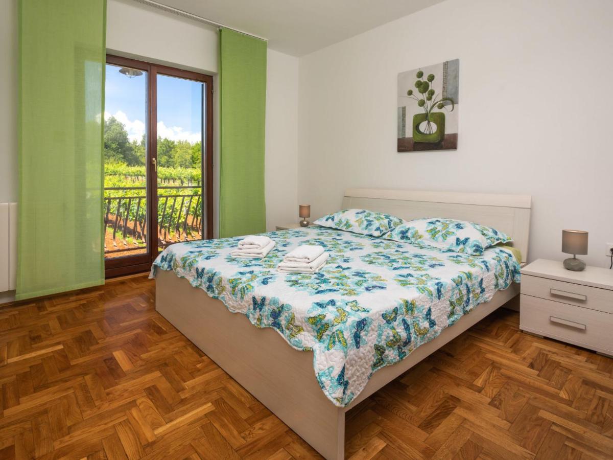 Holiday Home Ana By Interhome Nedescina Екстер'єр фото